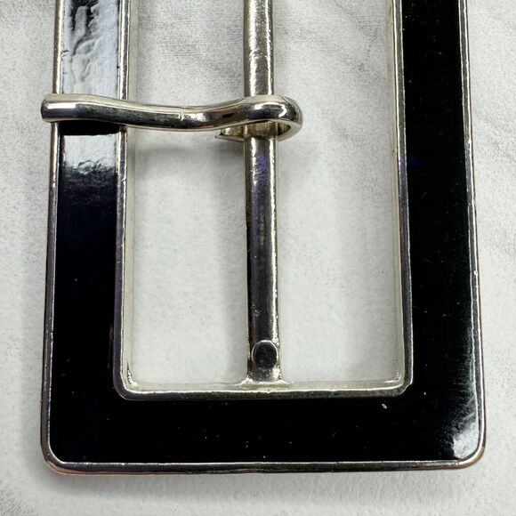 Silver Tone and Black Bar Simple Basic Belt Buckle - Picture 4 of 12